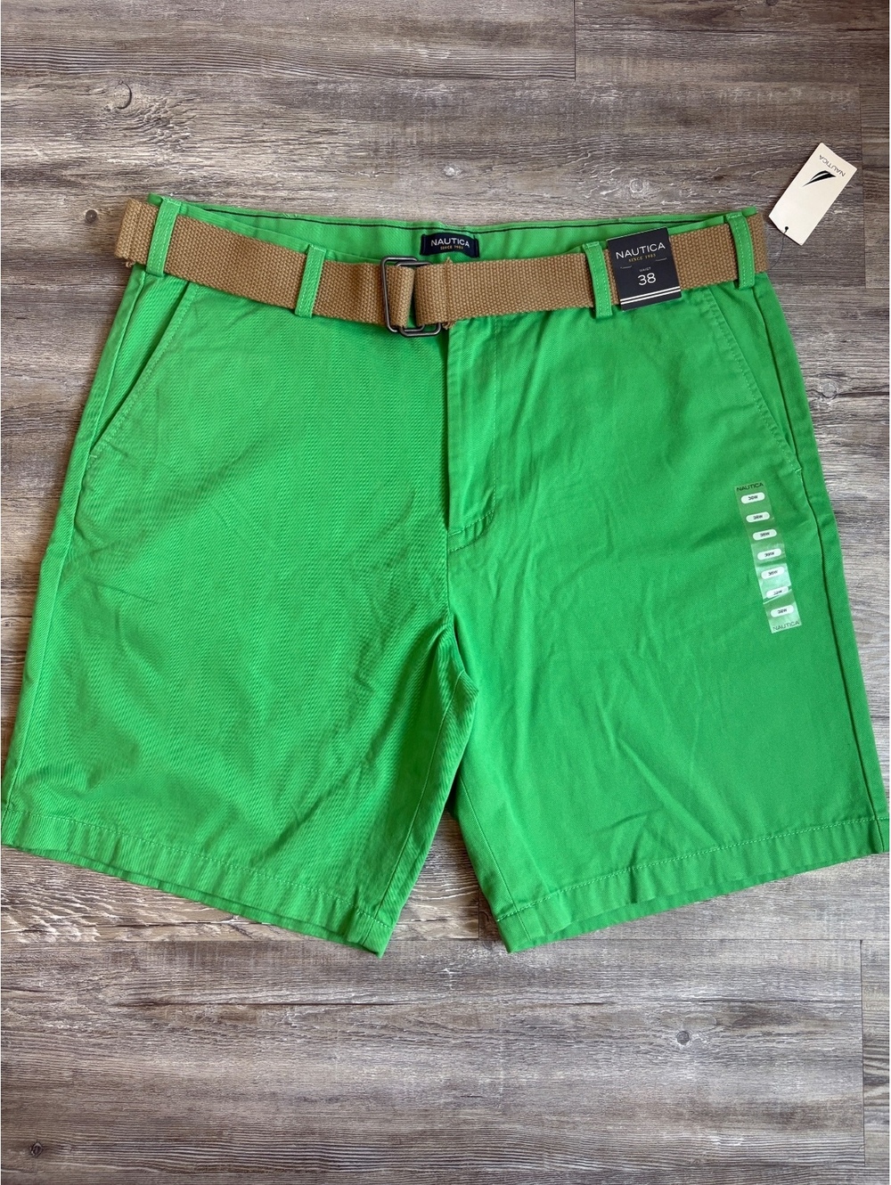Nautica Men's 38W Green Cotton Summer Shorts with Belt